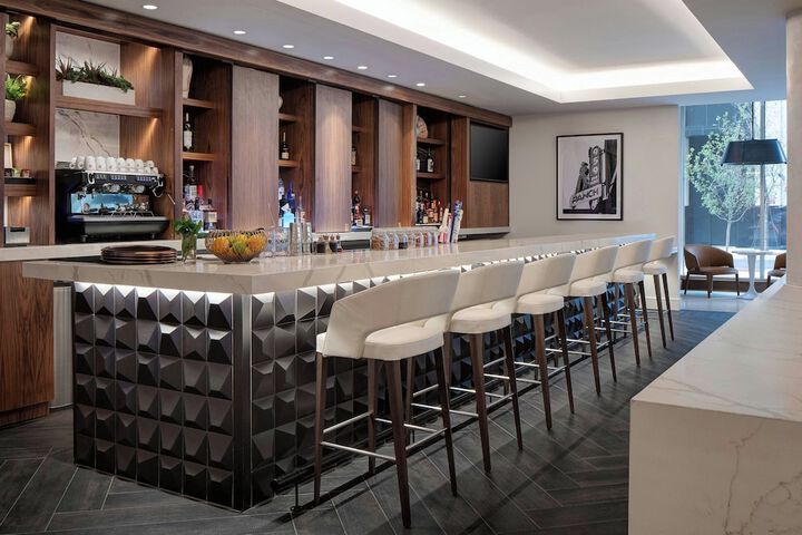 Hotel Interior 4 of 53