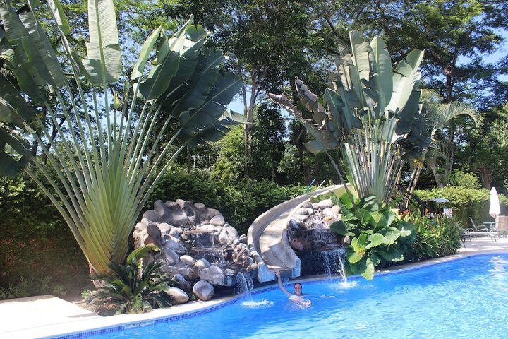 Pool 19 of 39