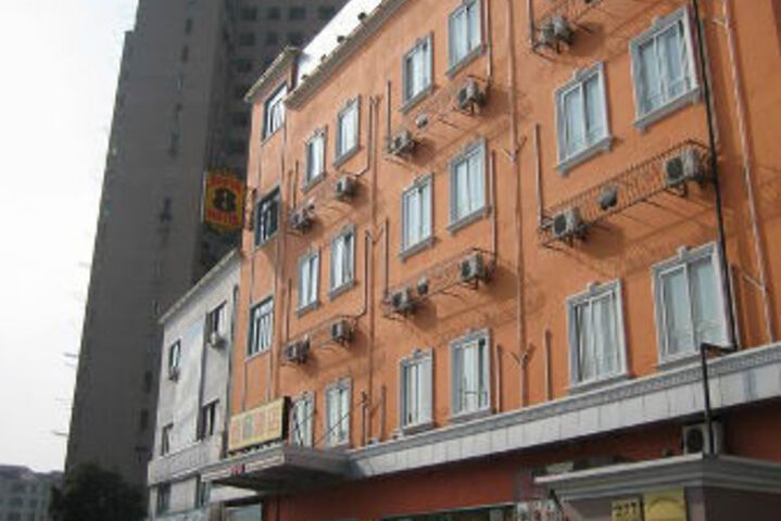 Fengye Super 8 North Bund
