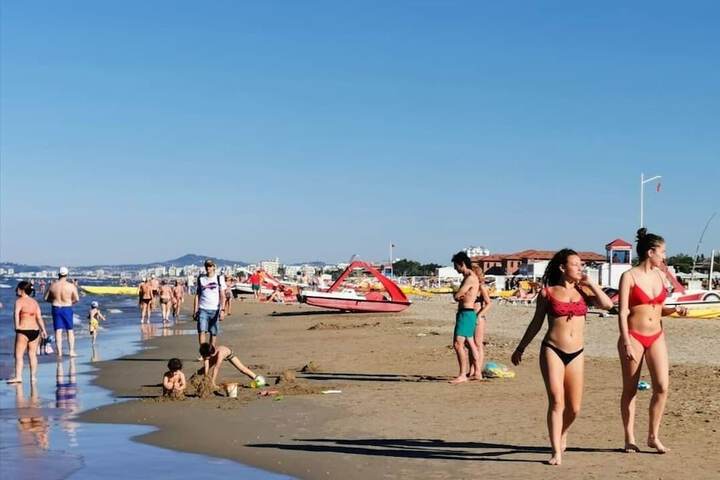 Beach 143 of 161