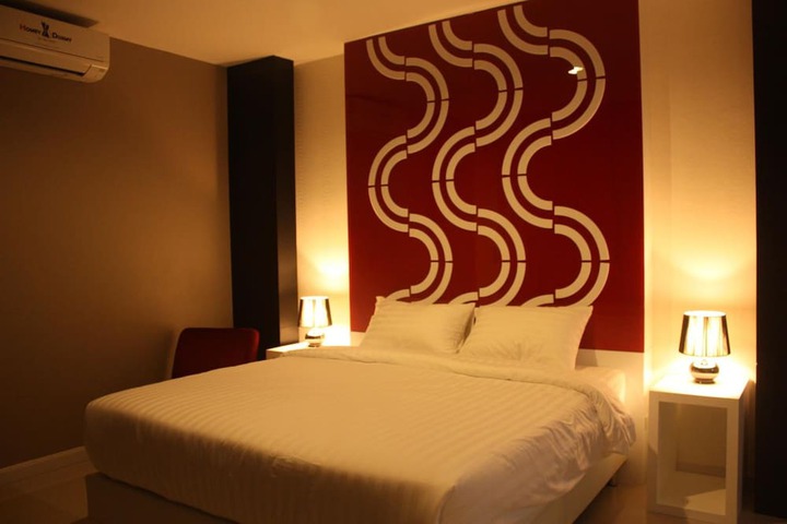 Room 19 of 41
