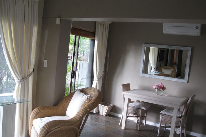 Room 13 of 26