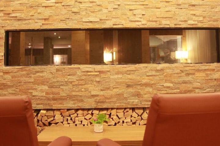Hotel Interior 3 of 100