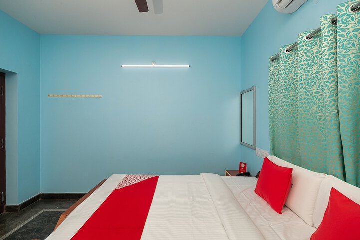 Room 14 of 15