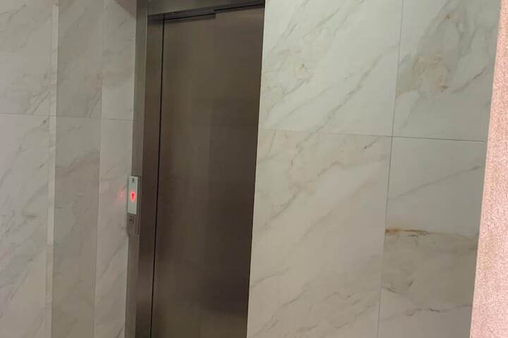 Elevator