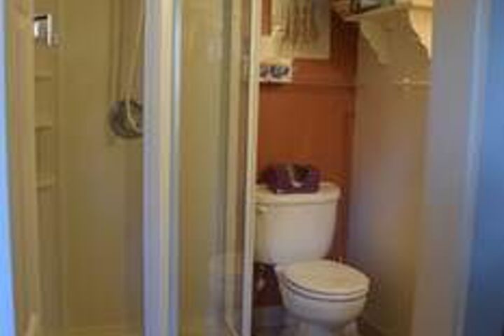 Room 6 of 40