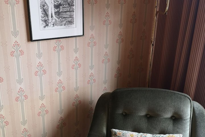 Room 15 of 52