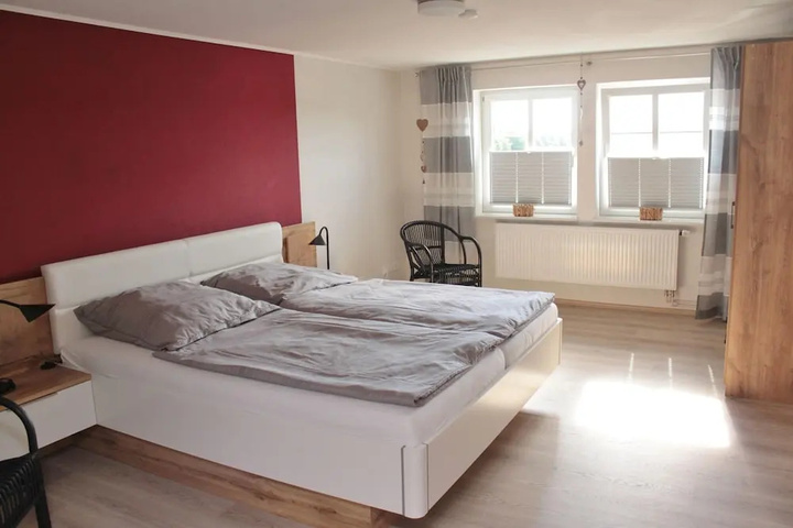Room 3 of 11