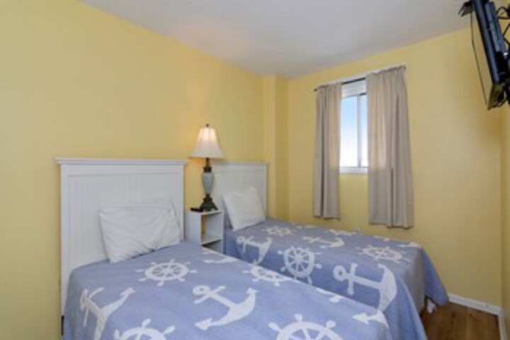 Room 104 of 130