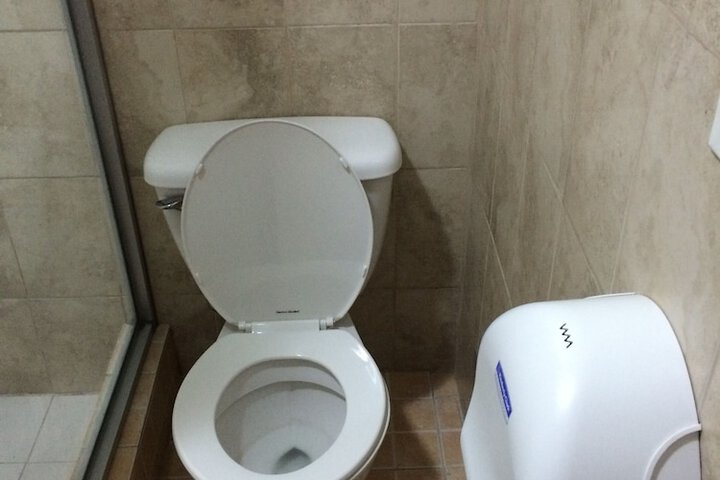 Room 15 of 30