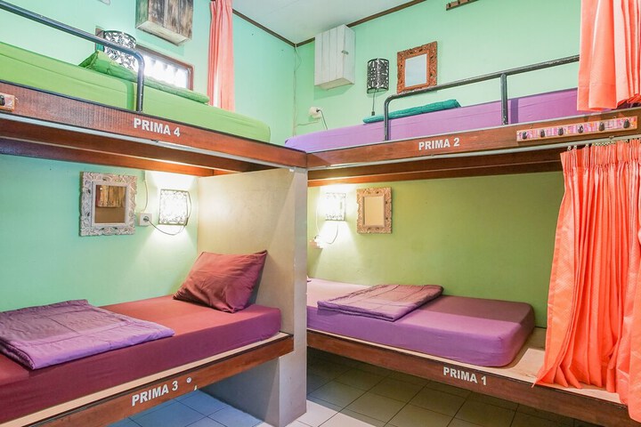 Room 13 of 54