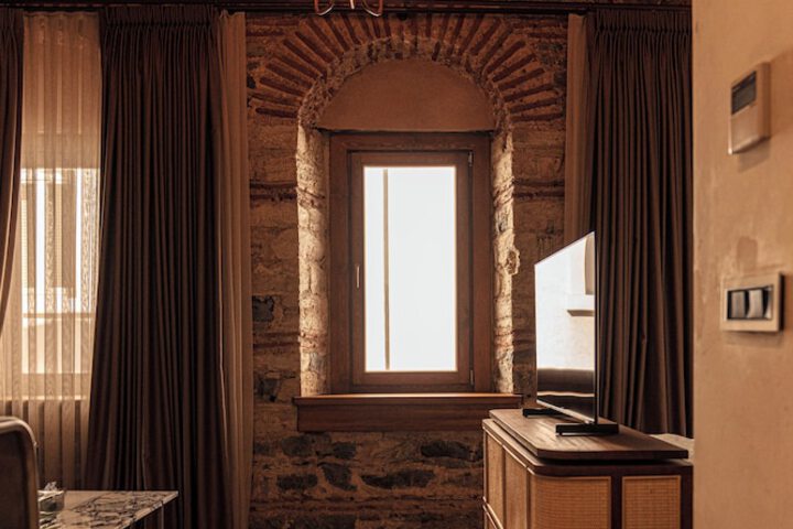 Room 54 of 136