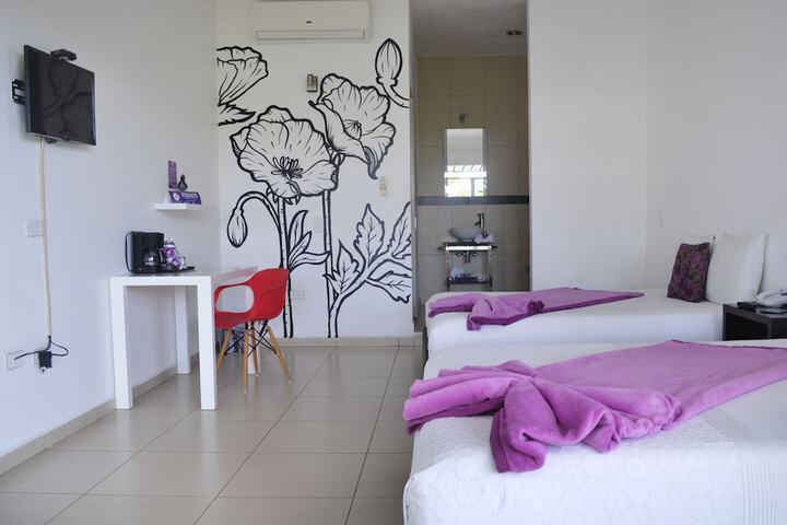 Room 15 of 165