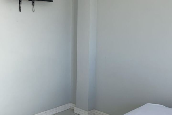Tropical Suite