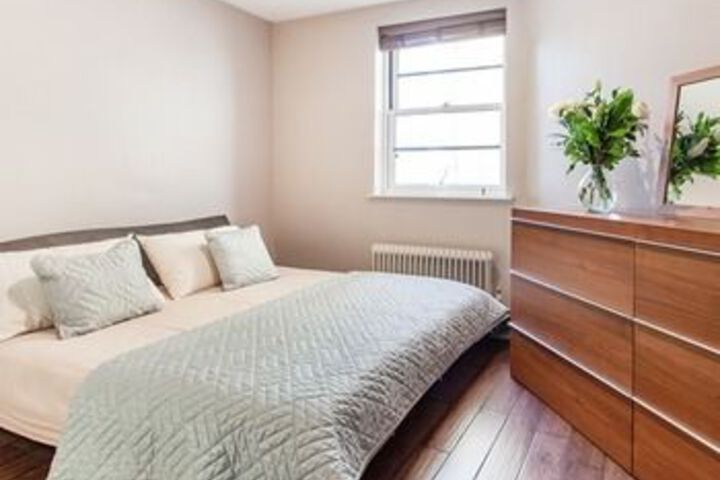 Room 20 of 49