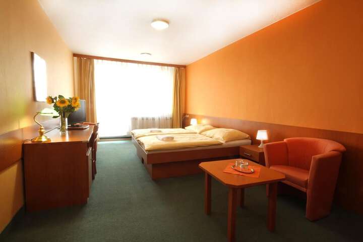 Room 21 of 52