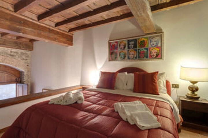 Room 12 of 47