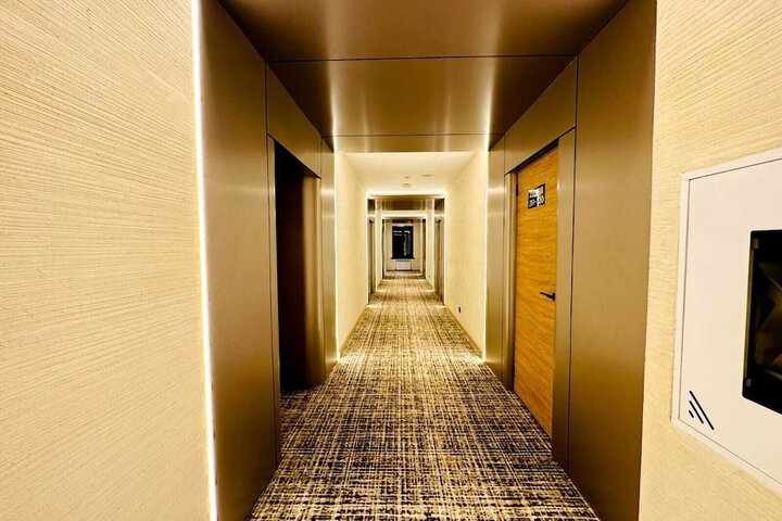 Room 11 of 21