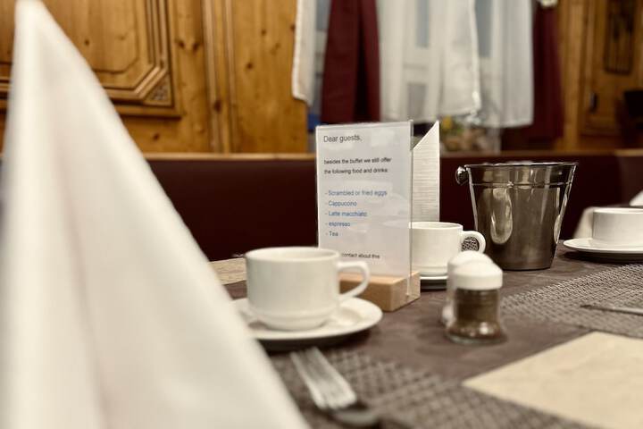 Breakfast/Coffee Service 44 of 63