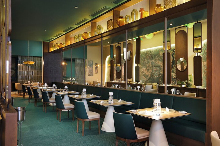 Dining 146 of 223