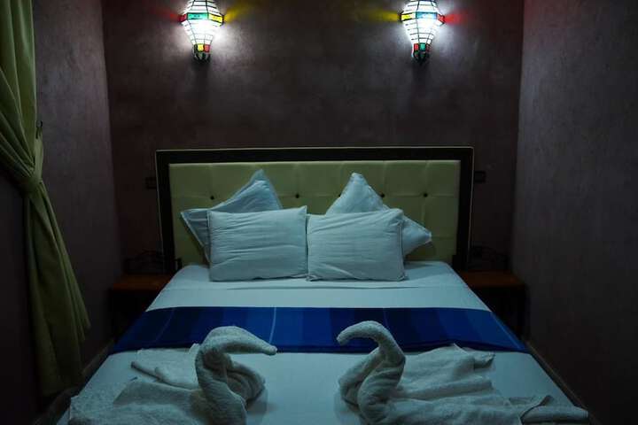 Room 13 of 42