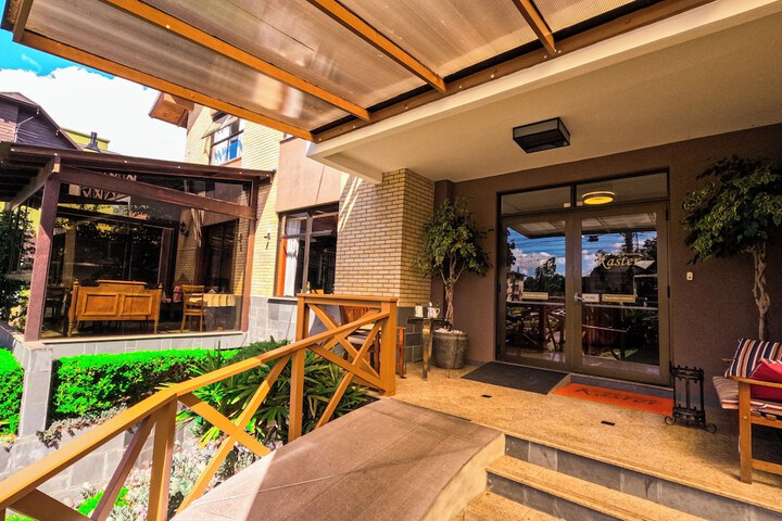 Terrace/Patio 58 of 95