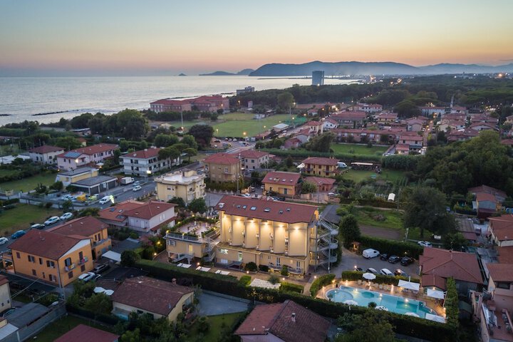 Hotel Villa Tiziana in Massa