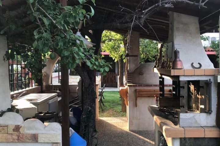 Property Grounds 51 of 68