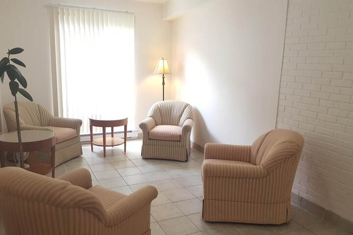 Room 13 of 24