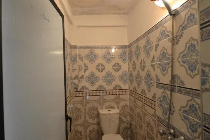 Room 10 of 14