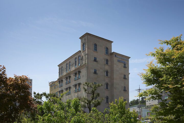 Hotel 108 of 111