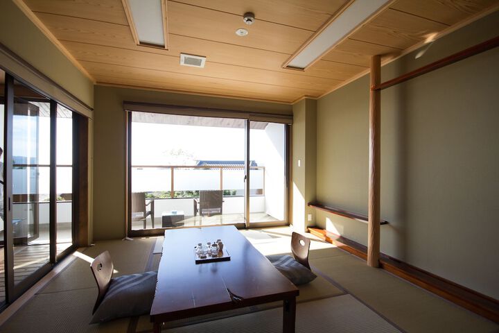 Room 9 of 294