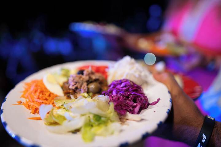 Dining 72 of 145