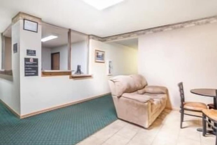 Hotel Interior 3 of 29