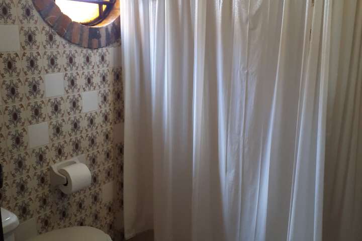 Room 40 of 94