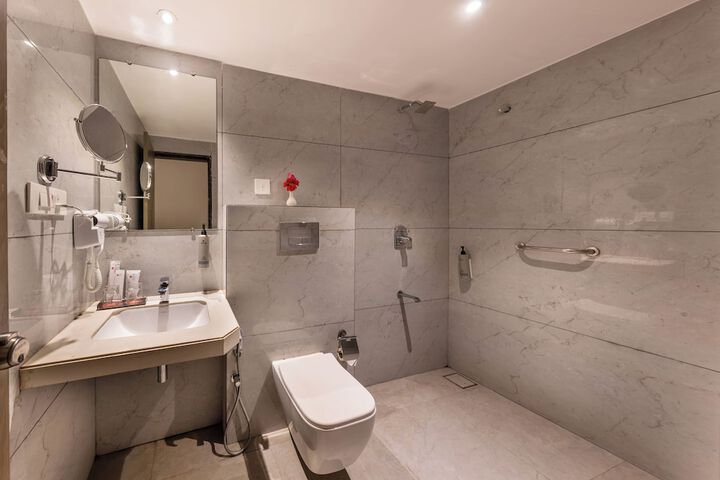Room 14 of 20