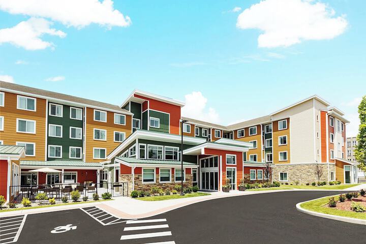 Hotel Entry