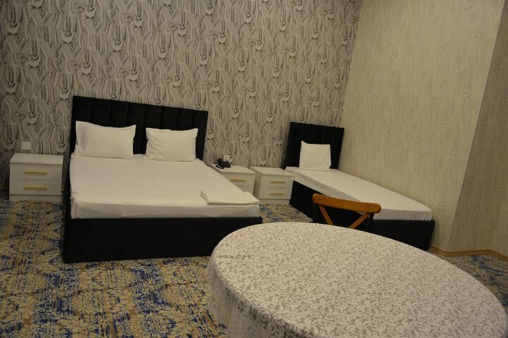 Room 19 of 78