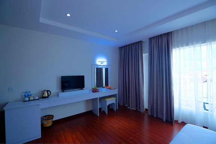 Room 15 of 91