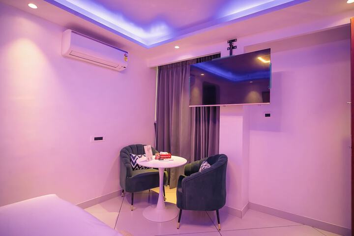 Room 16 of 63