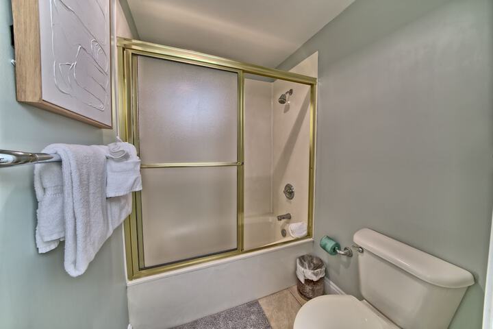 Room 19 of 41