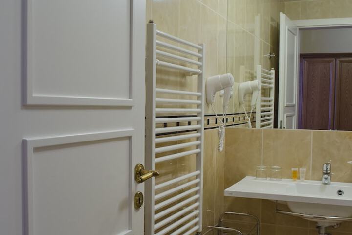 Bath Interior