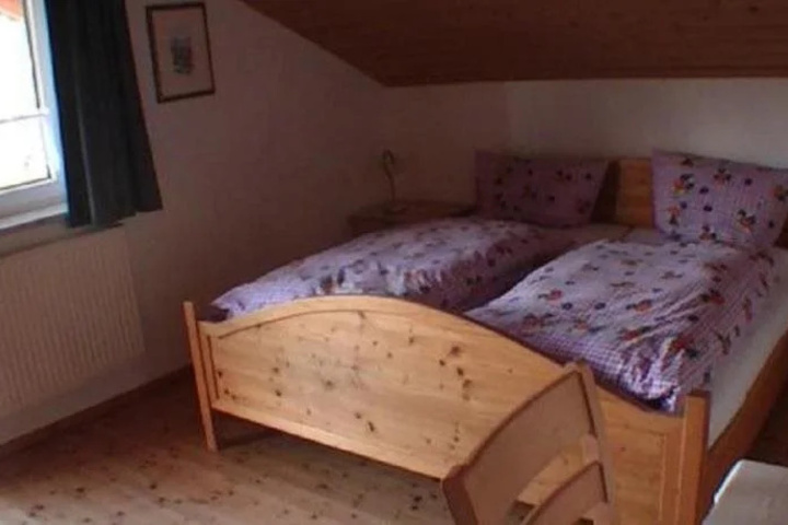 Room 3 of 13