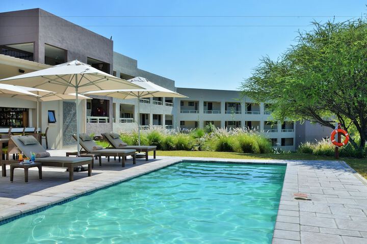 Hotel with Pool