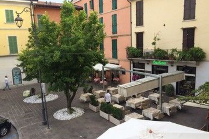 Terrace/Patio 2 of 25