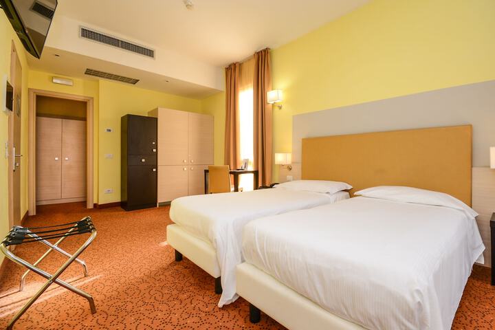 Room 19 of 56