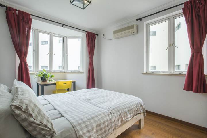 Room 6 of 41