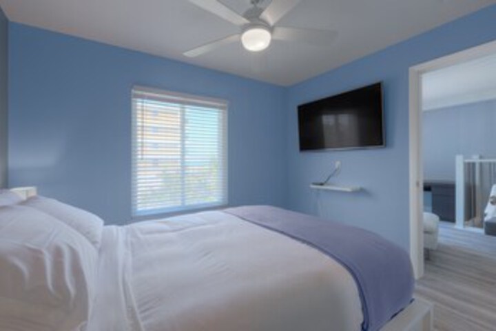 Room 83 of 83