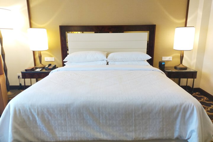 Room 20 of 71