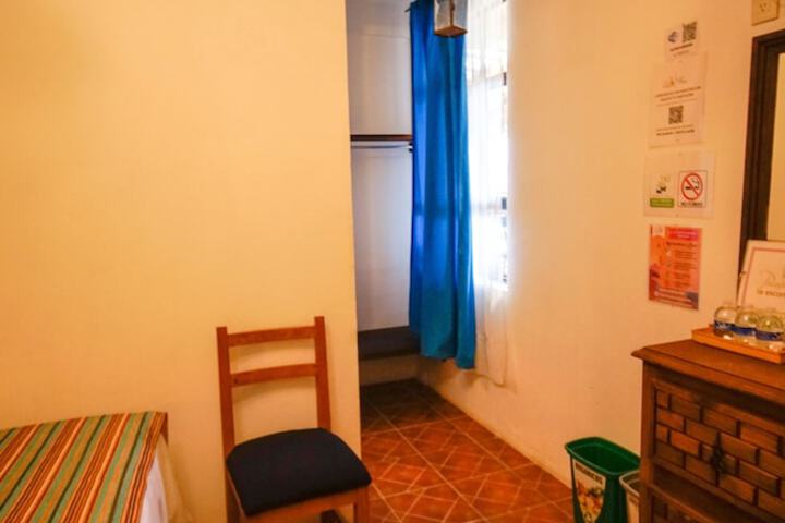 Room 28 of 156